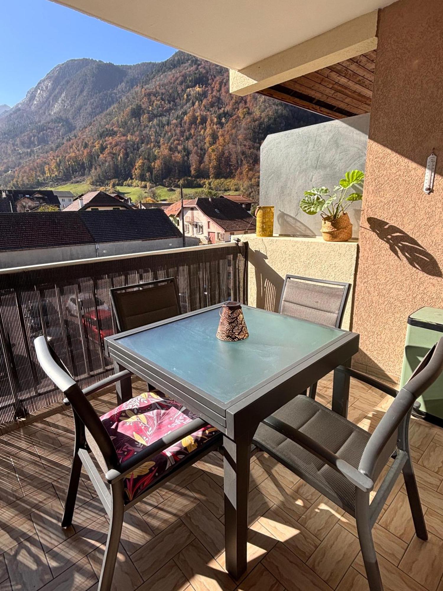 Agreable 2 Pieces Au Coeur De Thones Leilighet Eksteriør bilde